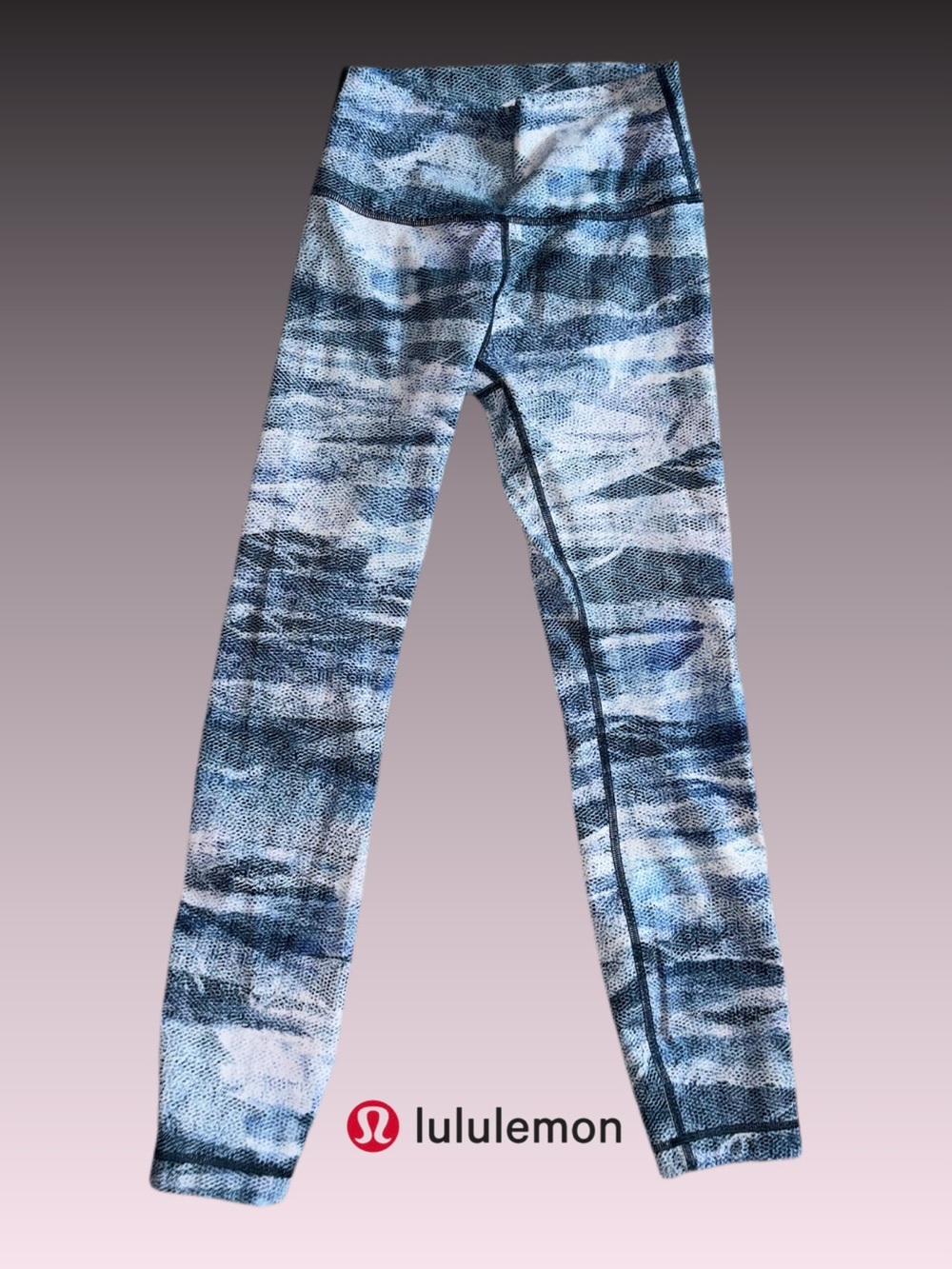 lululemon athletica Navy and Light Blue Patterned Leggings 4